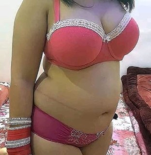 Call Girls In Greater Noida Alpha-2, NCR +91-9958018831