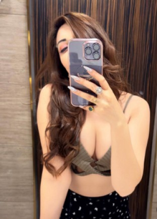 ≽Call Girls In Karkardooma ❤9821811363 ❤ Service In Delhi Ncr